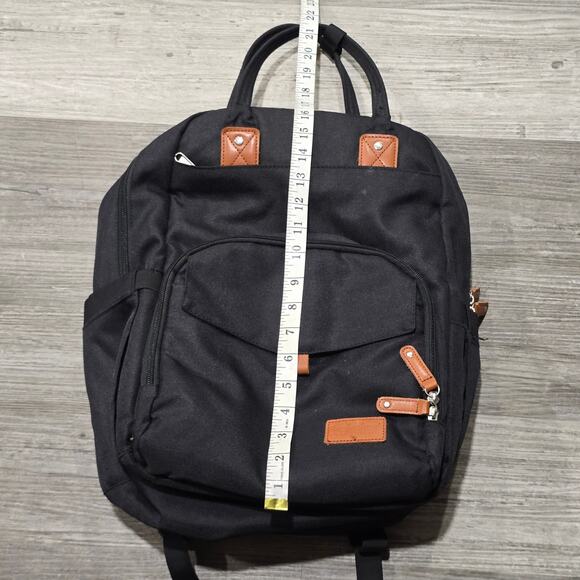 Qualypant Black Extra Large Diaper Bag for 2 Kids Expandable 35L Twin Backpack - Picture 8 of 12